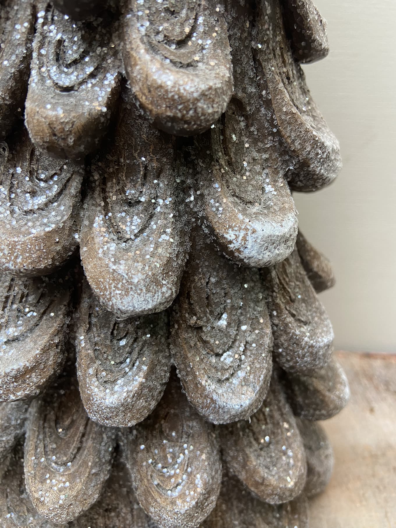 Ścieżki choinkowe błyszczą