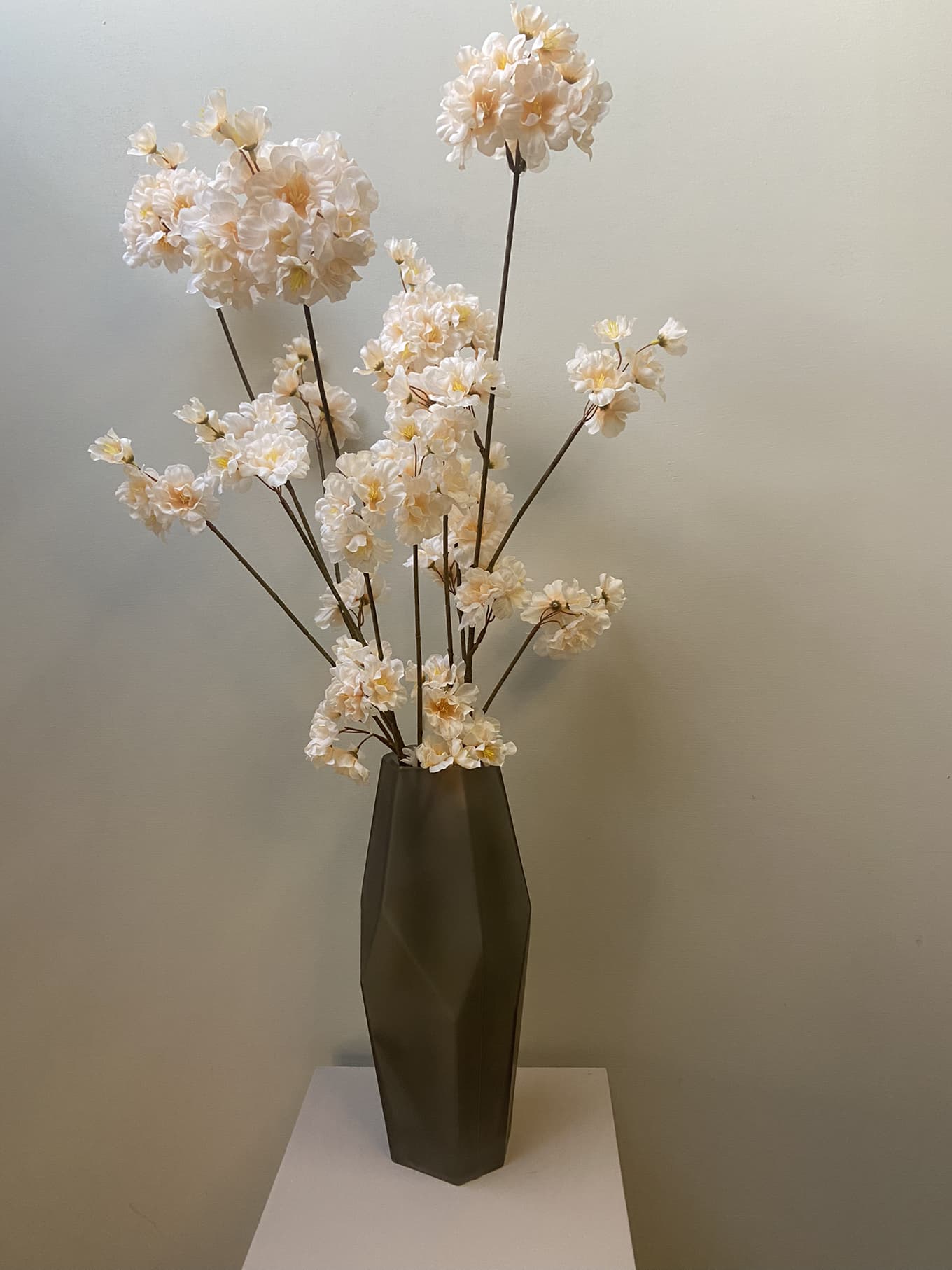 Zijden bloesemtak Prunus beige