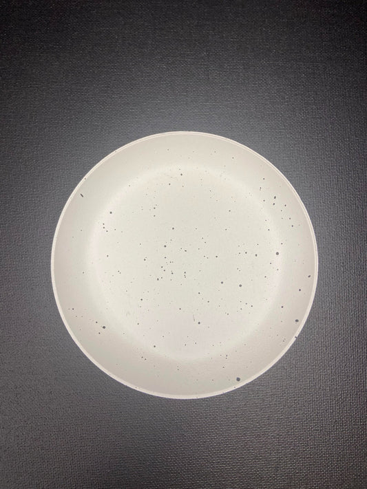 Białe kropki na płaskowyżu