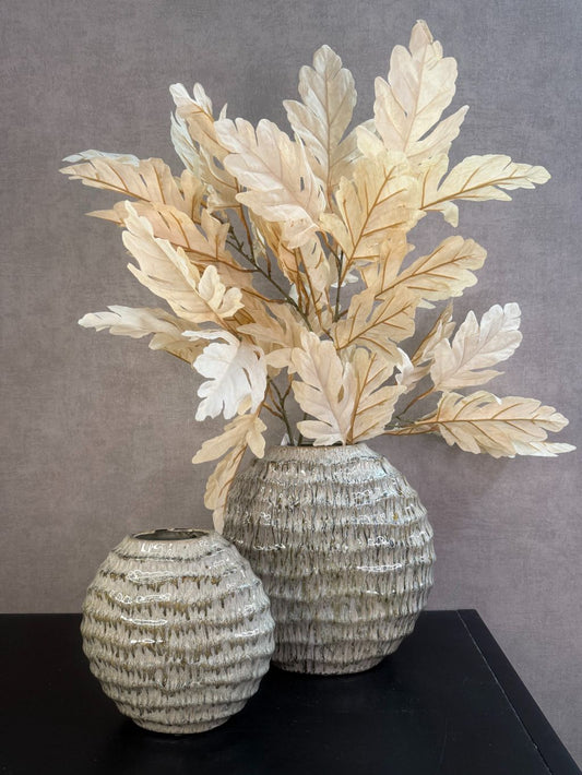 Vensterbank decoratie set Oak – groene vazen met beige eikenbladeren, stijlvolle natuurlijke decoratie voor vensterbank of dressoir