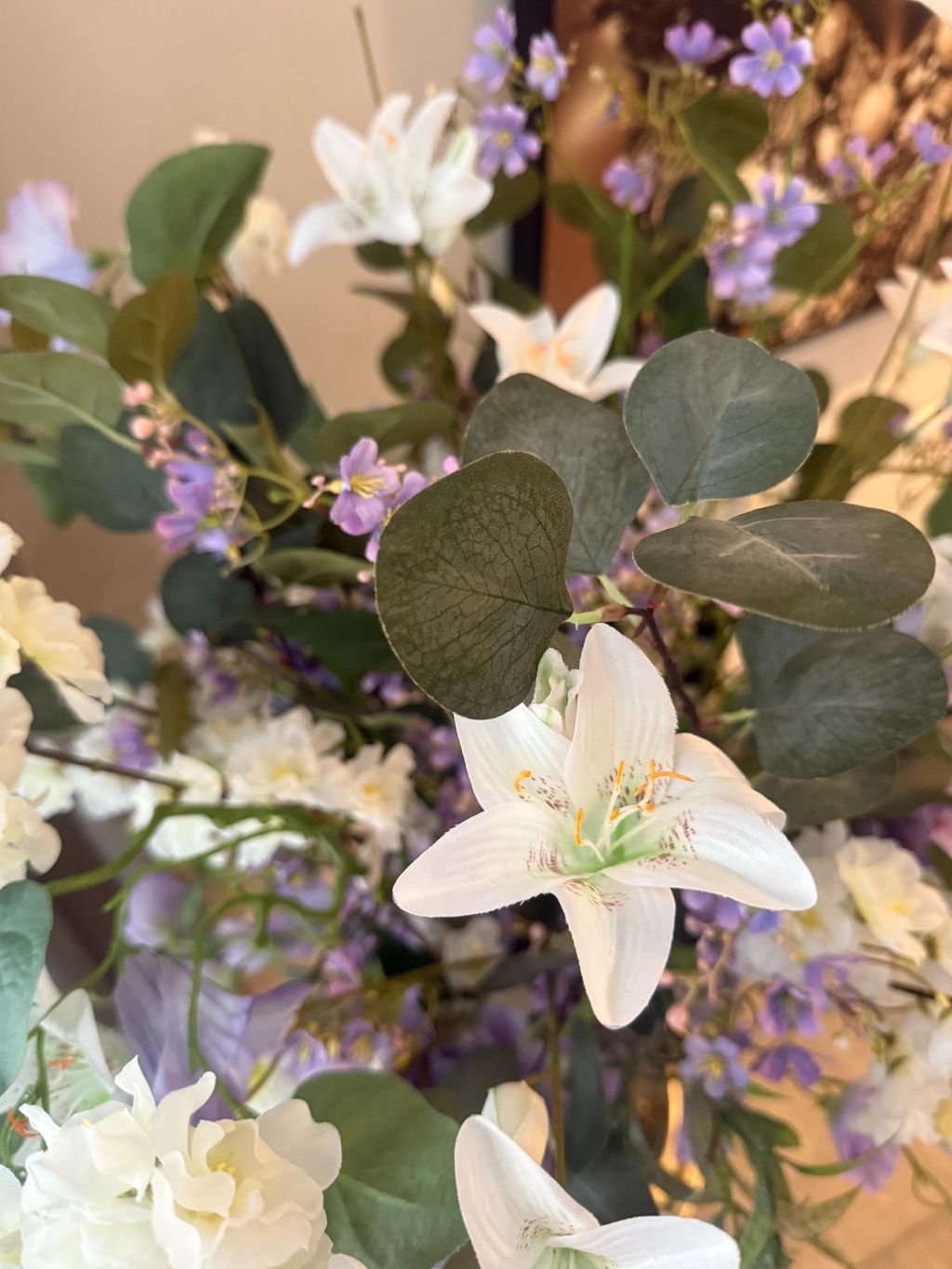Bloemen uit kunstboeket