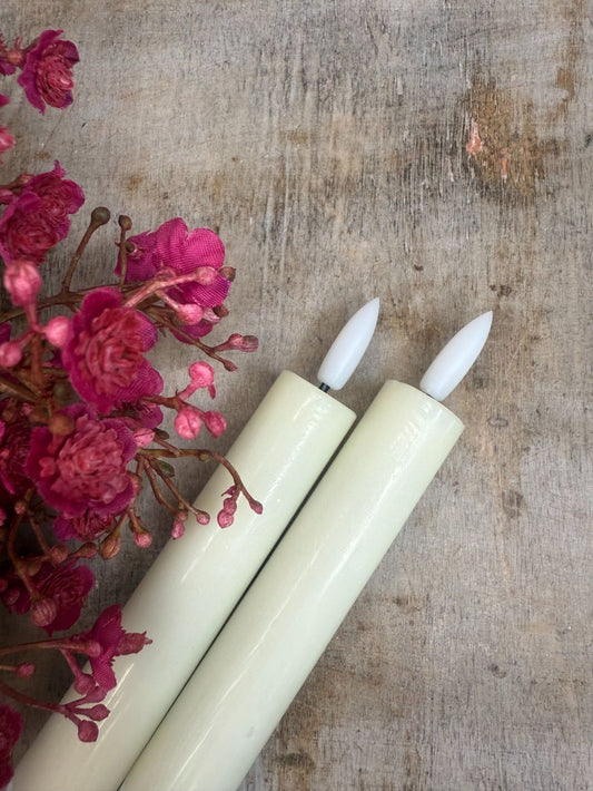 Świeca obiadowa LED Kremowa mała