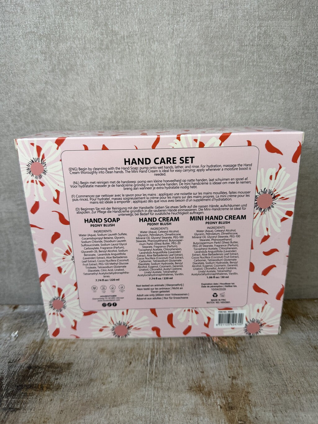 HouseVitamin handverzorging cadeauset Pioenroos met handzeep, handcrème en mini handcrème in roze cadeauverpakking.