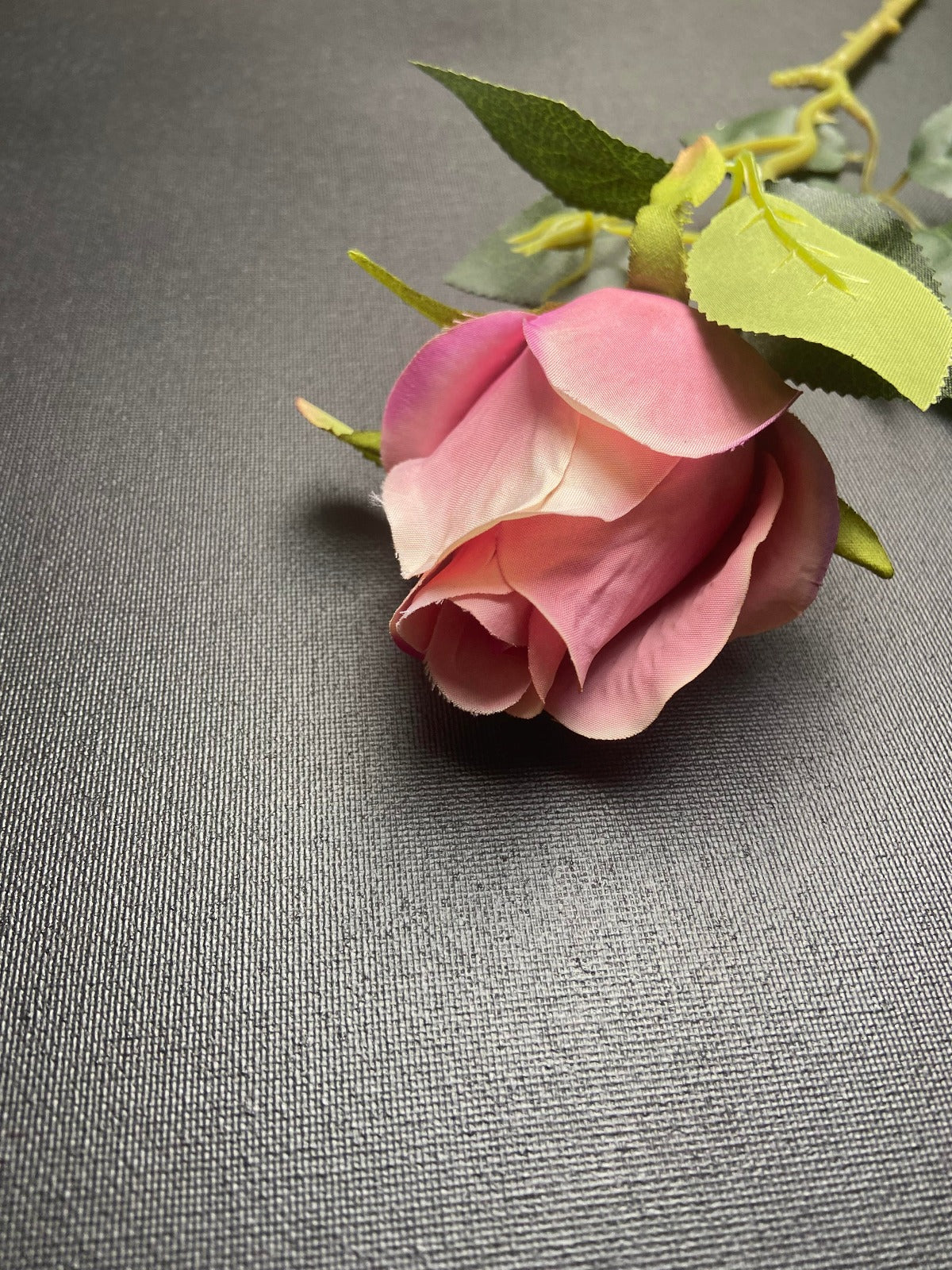 Artificial flower Closed rose pink