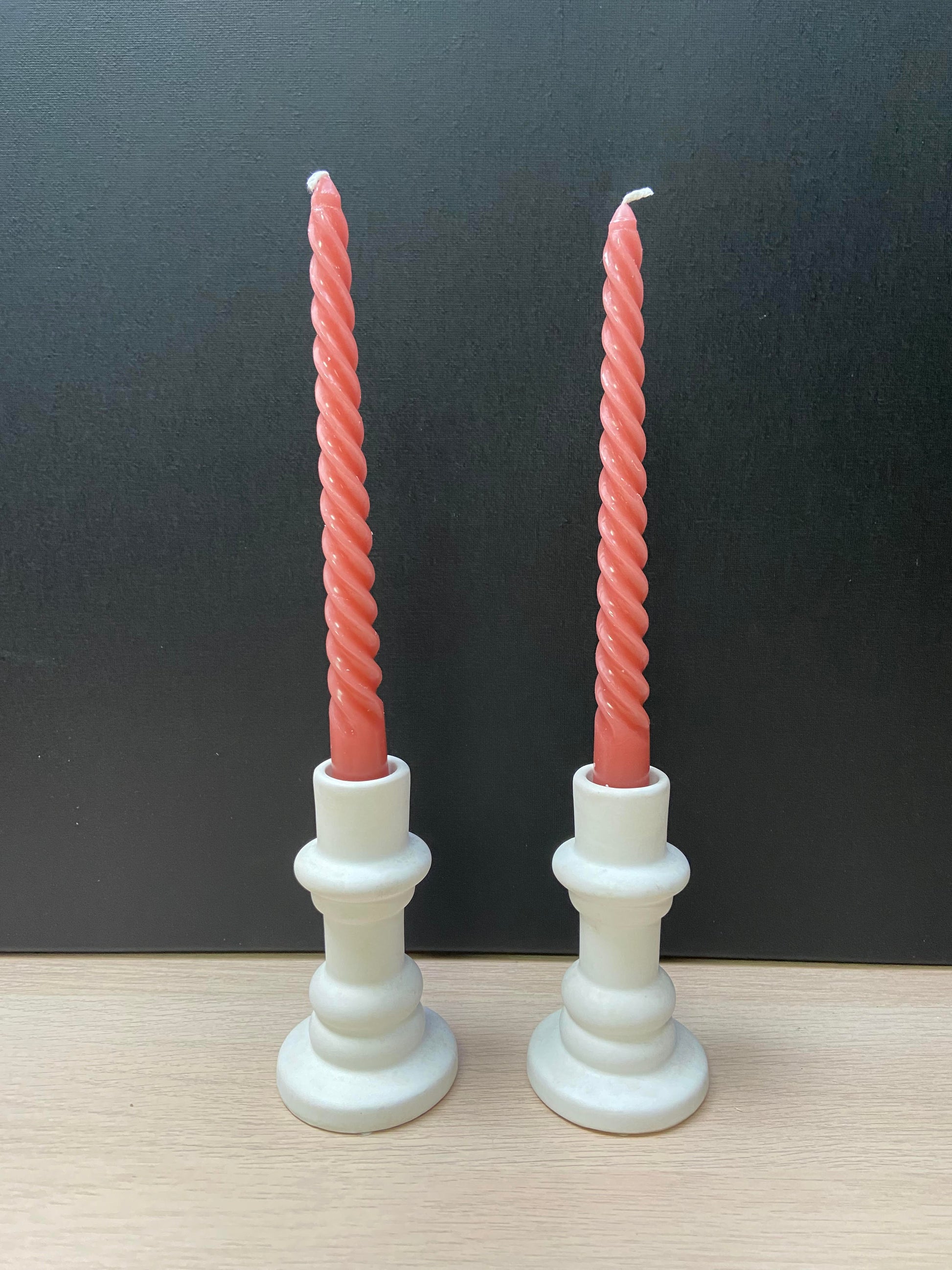 Candles twist pink (4 pieces)