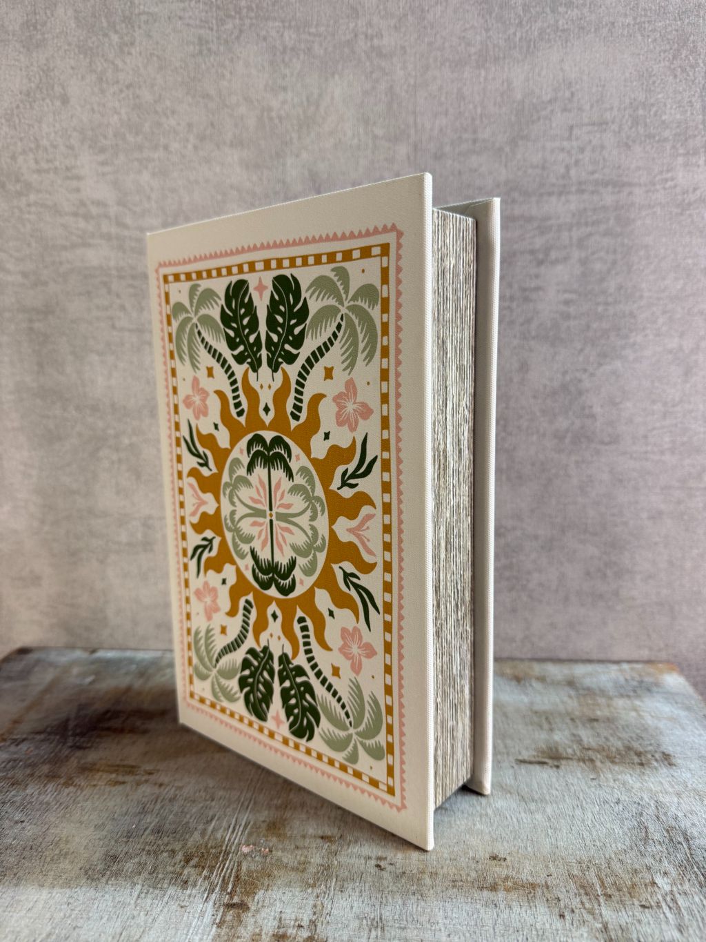 Decoratief opbergboek Botanical van Homebound by KY met botanisch patroon, opengeklapt en gesloten, geschikt voor stijlvolle opberging.