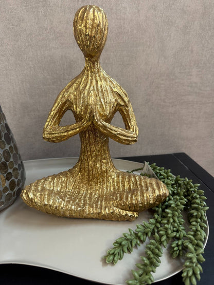 Gouden Yoga beeldje