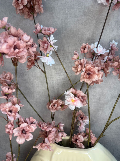 Vensterbank decoratie set Bloom, vazen met roze takken