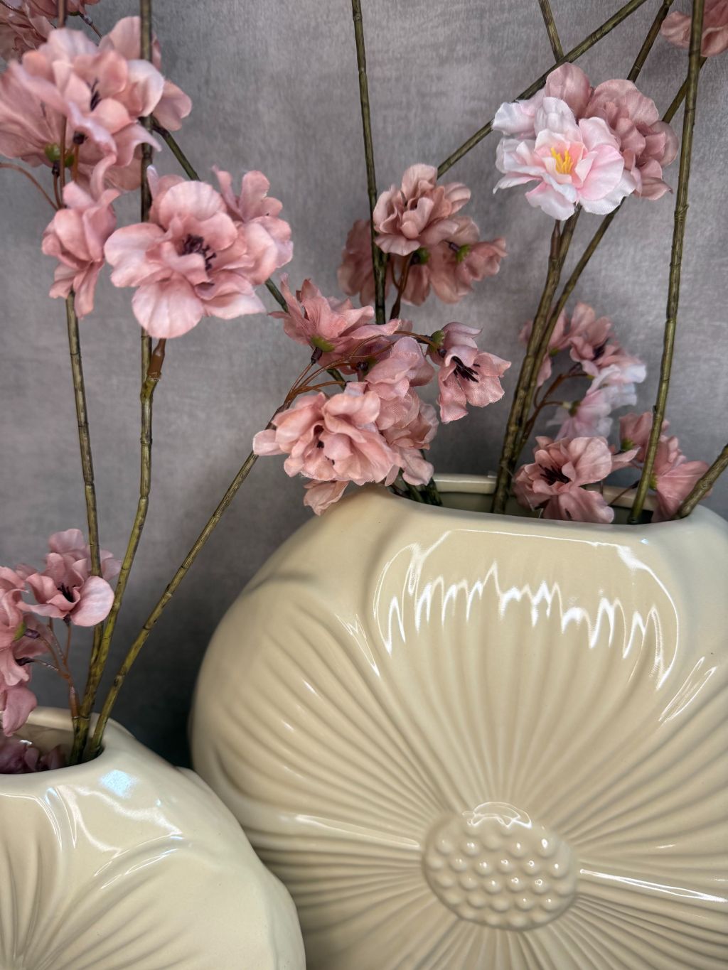 Vensterbank decoratie set Bloom, vazen met roze takken