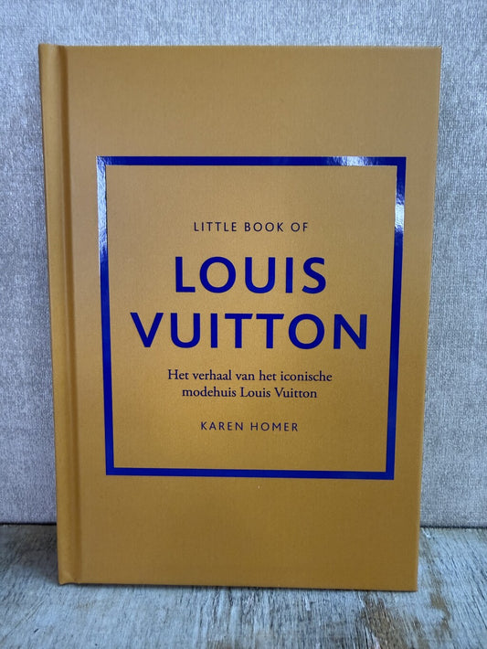 Little Book of Louis Vuitton van Karen Homer met bruine hardcover en blauwe details.